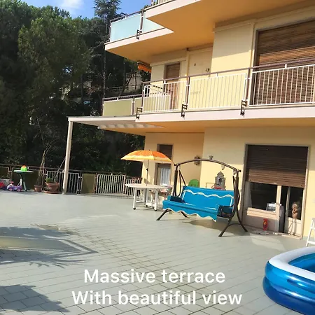 Free Parking And Air Conditioner Διαμέρισμα *