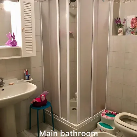Free Parking And Air Conditioner Appartement *