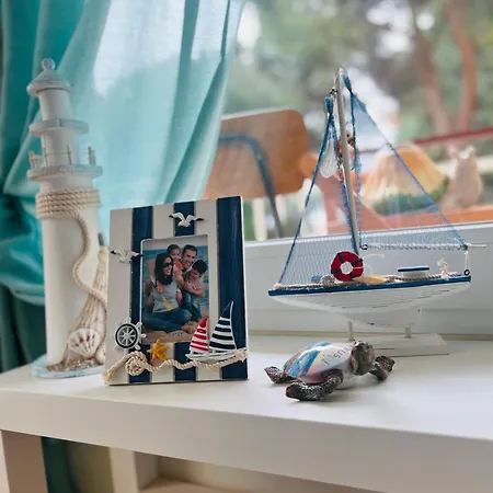 Free Parking And Air Conditioner Санремо