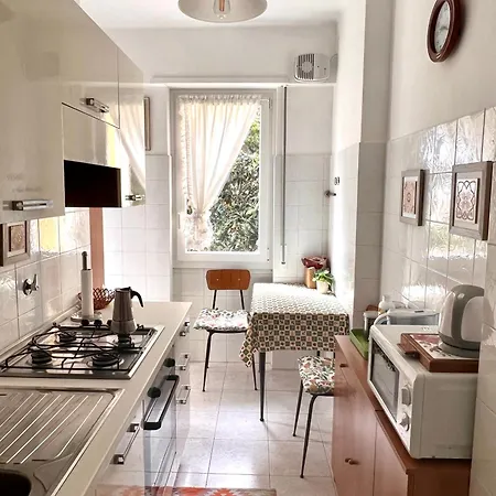 Free Parking And Air Conditioner Апартаменти *